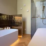 Maison D'artiste 4*