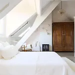 Bed and breakfast Maison D'artiste 4*