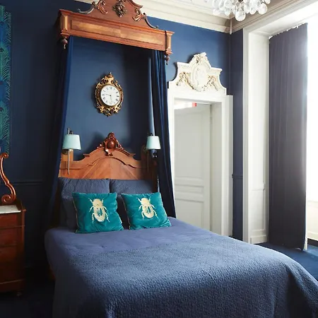 Maison D'artiste Bed and Breakfast