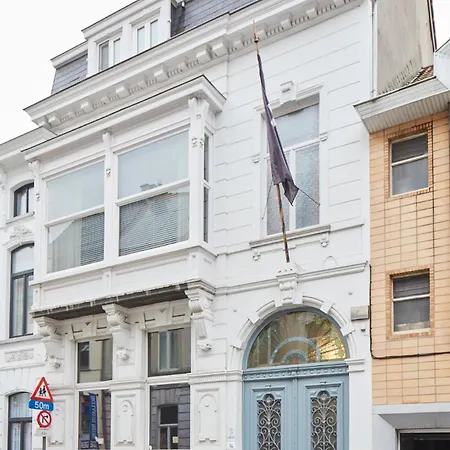 Maison D'artiste 3*