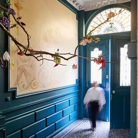 Bed & Breakfast Maison D'artiste Gent