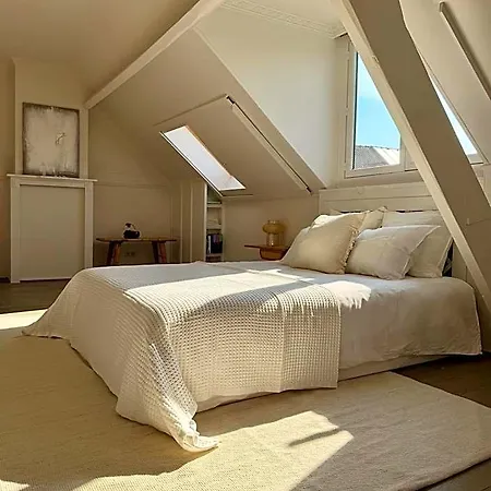 Maison D'artiste Bed & Breakfast