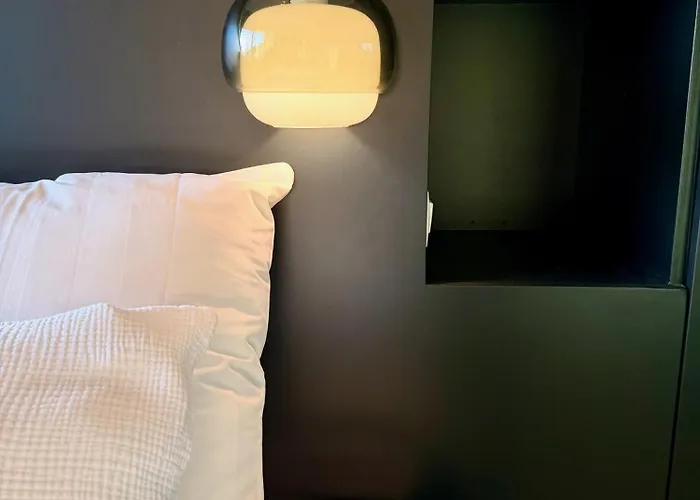 Bed & Breakfast Maison D'artiste 4*