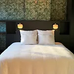 Maison D'artiste 4*
